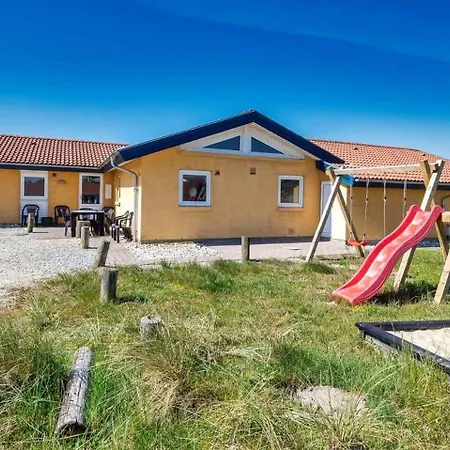 Ve117-vejers-strand-tyttebaervej-15 *